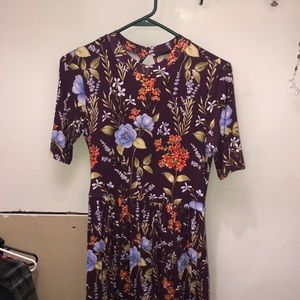 Forever 21 Open Back Short Sleeve Floral Dress